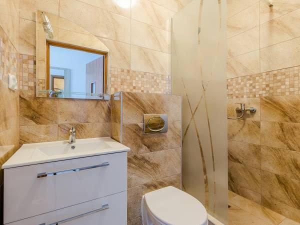 Pokoje Goscinne Aqua-chlapowo Homestay *